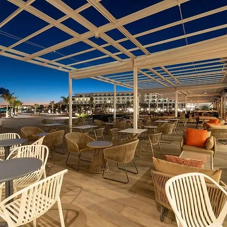 Barcelo Hotell *