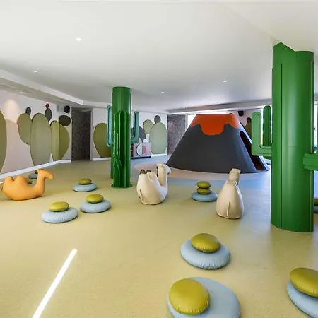 Barcelo * بلايا بلانكا